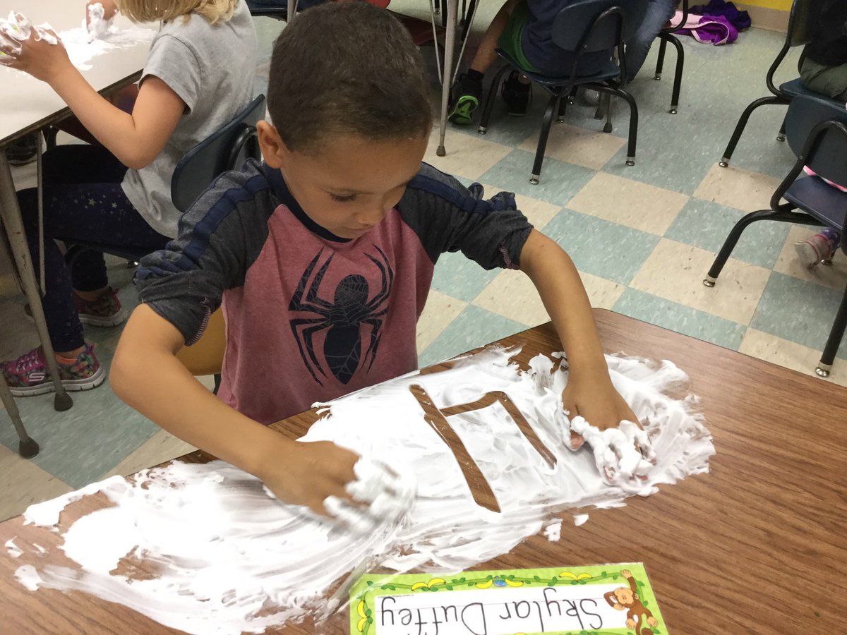 franzenjm's tweet photo. Number writing is so much fun with shaving cream! #2020howardwinn #TwitterTuesday https://t.co/HNvR66gOXY