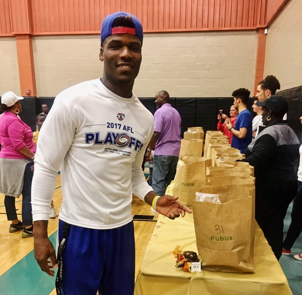 .@joseph_hills81 spotted helping out at a turkey giveaway at Springhill Park Community Center earlier this week. 🦃
