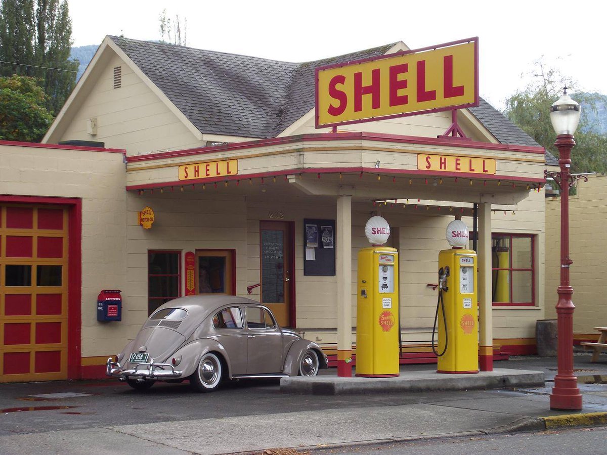 AVECLASVEM1's tweet photo. De paso por un surtidor de gasolina Shell https://t.co/7pectWJVnJ