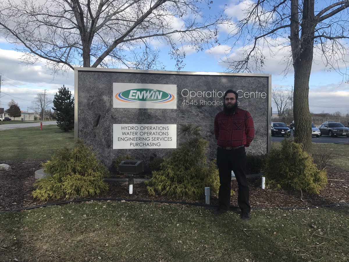 nour_unfiltered's tweet photo. Meet Tim  a @UWindsorENG  student who has a lot of gr8t things to say about his #coopterm @ @ENWINUtilities "A gr8t  local company. I get to work with great people &amp; I've learned a lot. They give me autonomy &amp; trust to get the job done! Would love to work here one day" #HireUWin https://t.co/zqXaHi2wVv