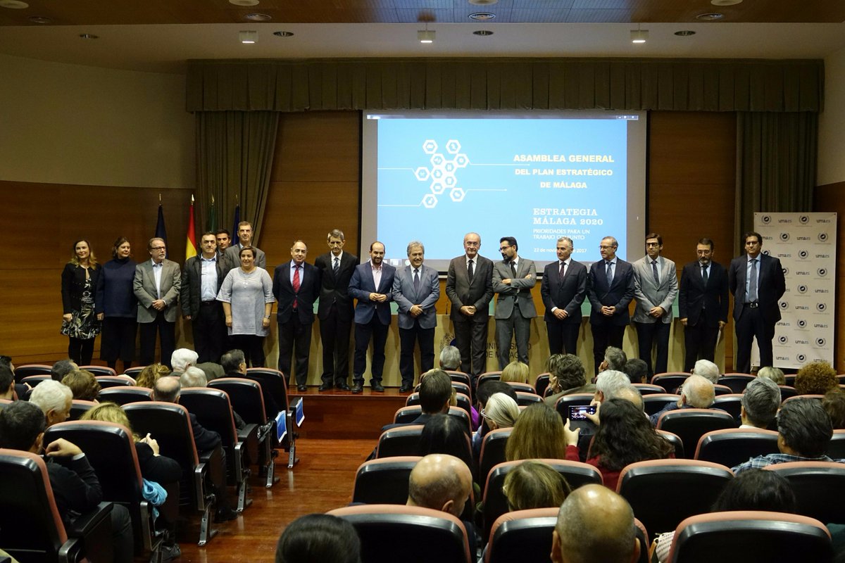 malaga's tweet photo. La Fundación #Ciedes presenta en Asamblea la Estrategia de la ciudad para 2020 https://t.co/Y2Btnv9WfQ https://t.co/BxuRGD63ff