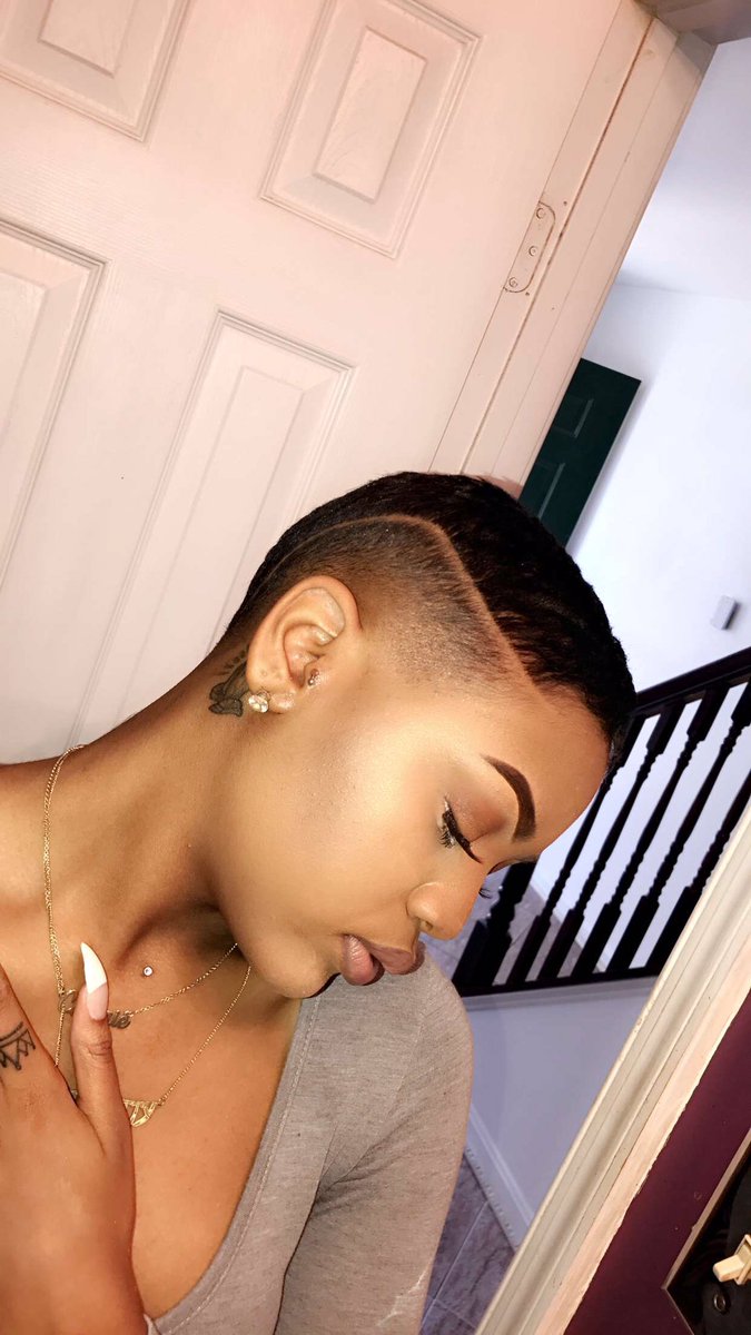 celebritycamm's tweet photo. baldie ✨ https://t.co/Nd8iehYLyu