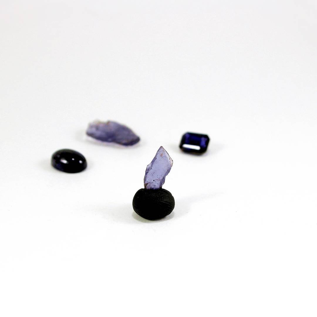 SoulFireAlchemy's tweet photo. In need of a stone for deep #meditation ?
#Tanzanite might be just what you need! 
Raw, cabochon or faceted, these lavender-blue stones takes our breath away ♡ #Jewelry #VailValley https://t.co/Jqf3UGN0k8