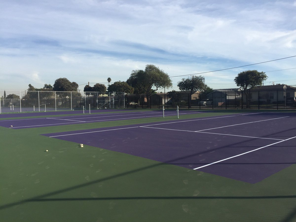 ComptonUnified's tweet photo. #Centennial HS tennis courts project coming along and looking good! @satrazurita @mrmicahali @CUSDSecondaryEd @SS_FDN https://t.co/M5LgzLxqlj