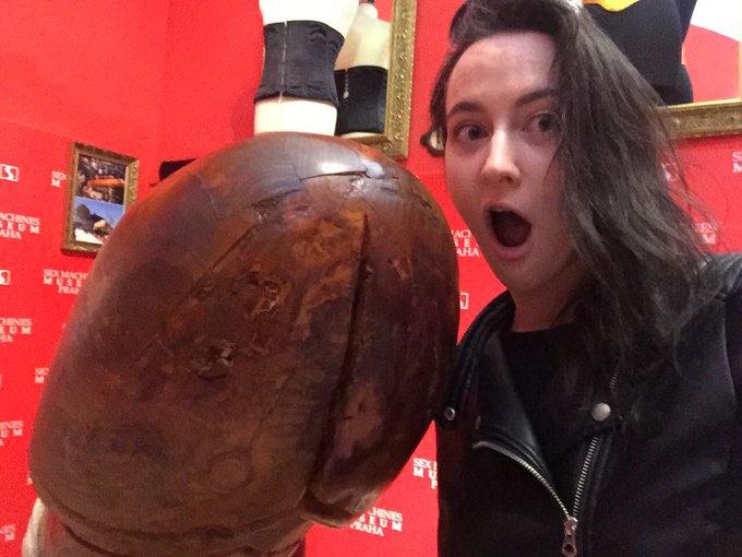 *begins jaw warmups* https://t.co/ONW4PWFps8<a href="/tag/spoiled"class="tags"><span>#spoiled</span></a>