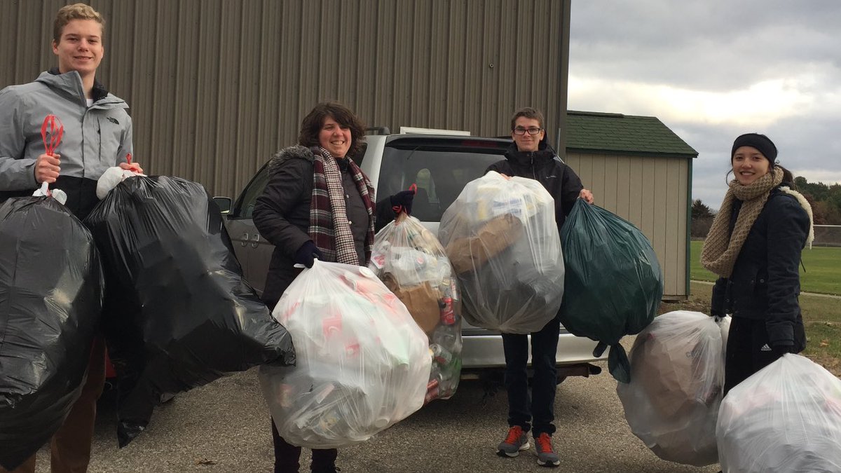 WO_NHS's tweet photo. We are thankful for the several @WestOttawaHS students who just raised over $1,000 in bottle returns and enough canned food to fill dozens of boxes, for both the WO food pantry and @actionhouse345 Happy Thanksgiving! 👏 #CTEE #GoWO https://t.co/BWAZMKVttT