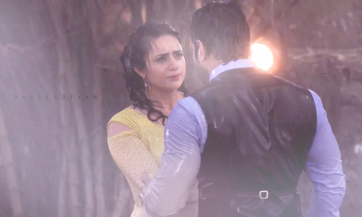 ganges_divan's tweet photo. #IshRa #RainSequence 💦💙
@Divyanka_T @TheKaranPatel https://t.co/FJzKPyuSyx