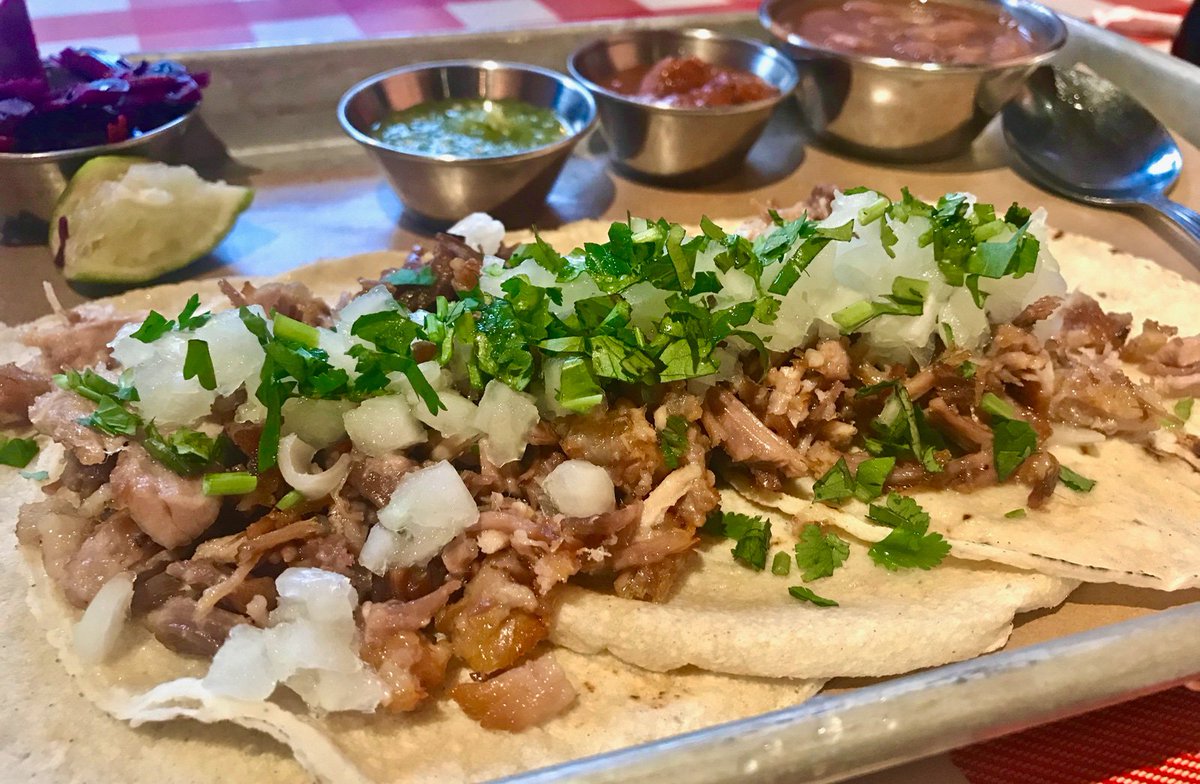 Dear <a href="/ChanchoYVR/">Chancho Tortilleria</a>. Please make enough carnitas to last through the dinner rush. Signed, my belly. scoutmagazine.ca/2017/11/22/van…