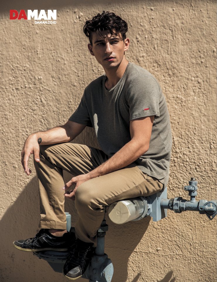 DAMAN_Magazine's tweet photo. Actor @dallashartrulz featured in the Oct/Nov issue of #DAMANmagazine. Click https://t.co/TV045XJcao for full feature. #DAMAN #DallasHart https://t.co/YvpwSEhQ9l