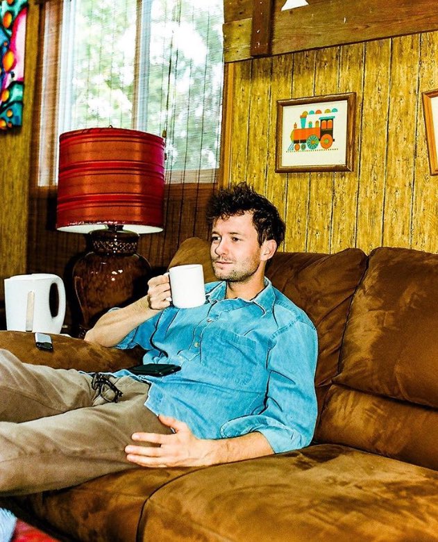 GAreacts's tweet photo. When you make yourself tea in an attempt to fix your life https://t.co/rnAi2F7aJD
