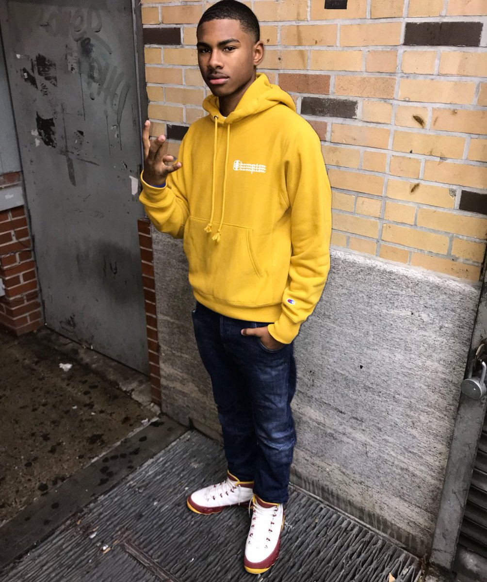 LULBRAZY's tweet photo. I been around I’m a classic 🤟🏽. https://t.co/ITT0Vvmqi6