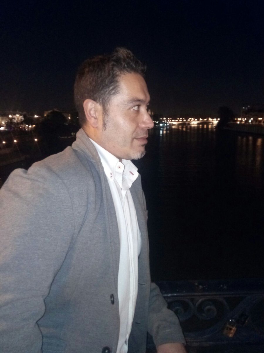 guilledepresent's tweet photo. Sevilla!! https://t.co/Rswp5HyRva