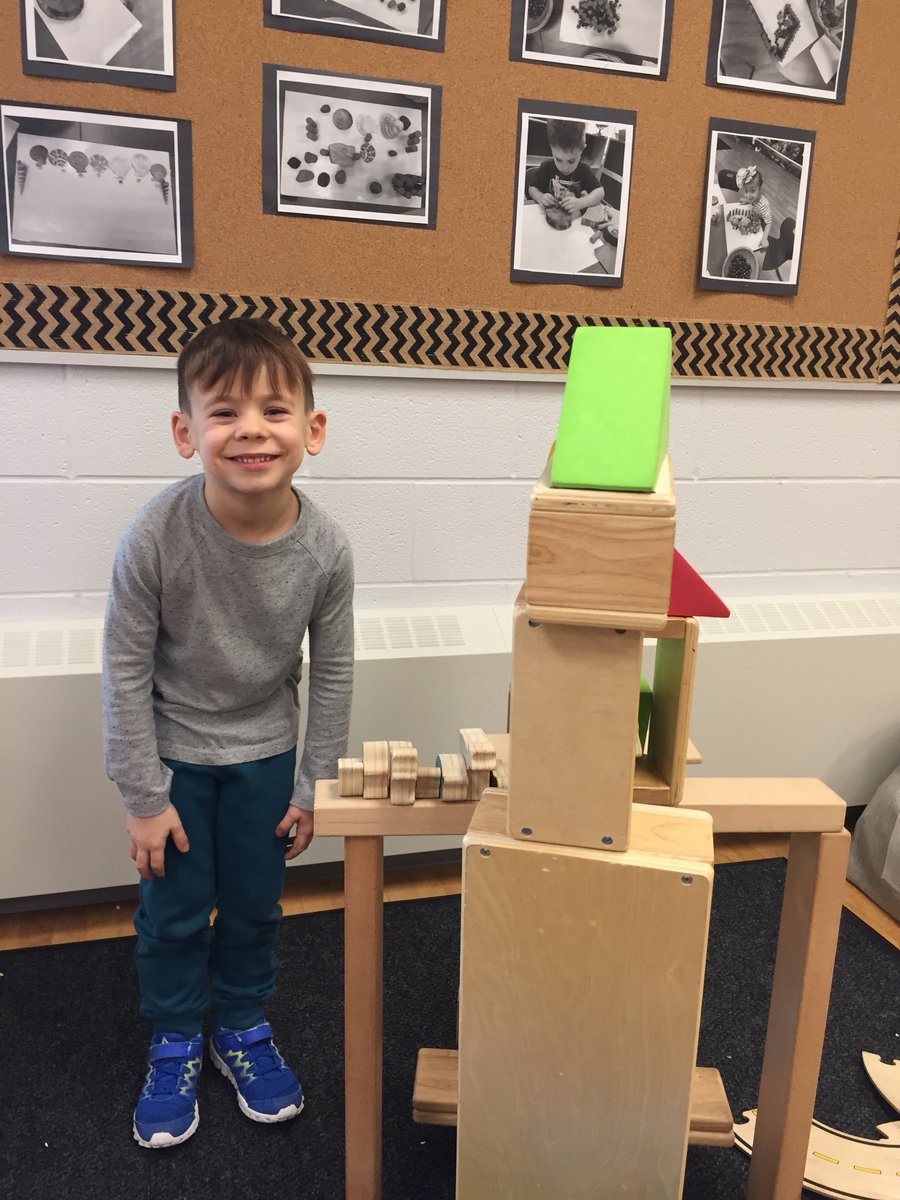 Ms_SabrinaGallo's tweet photo. We are builders, architects, and engineers.
We are designers and creators.
We are imaginative! #buildingandlearning https://t.co/HG3oFuAtf4