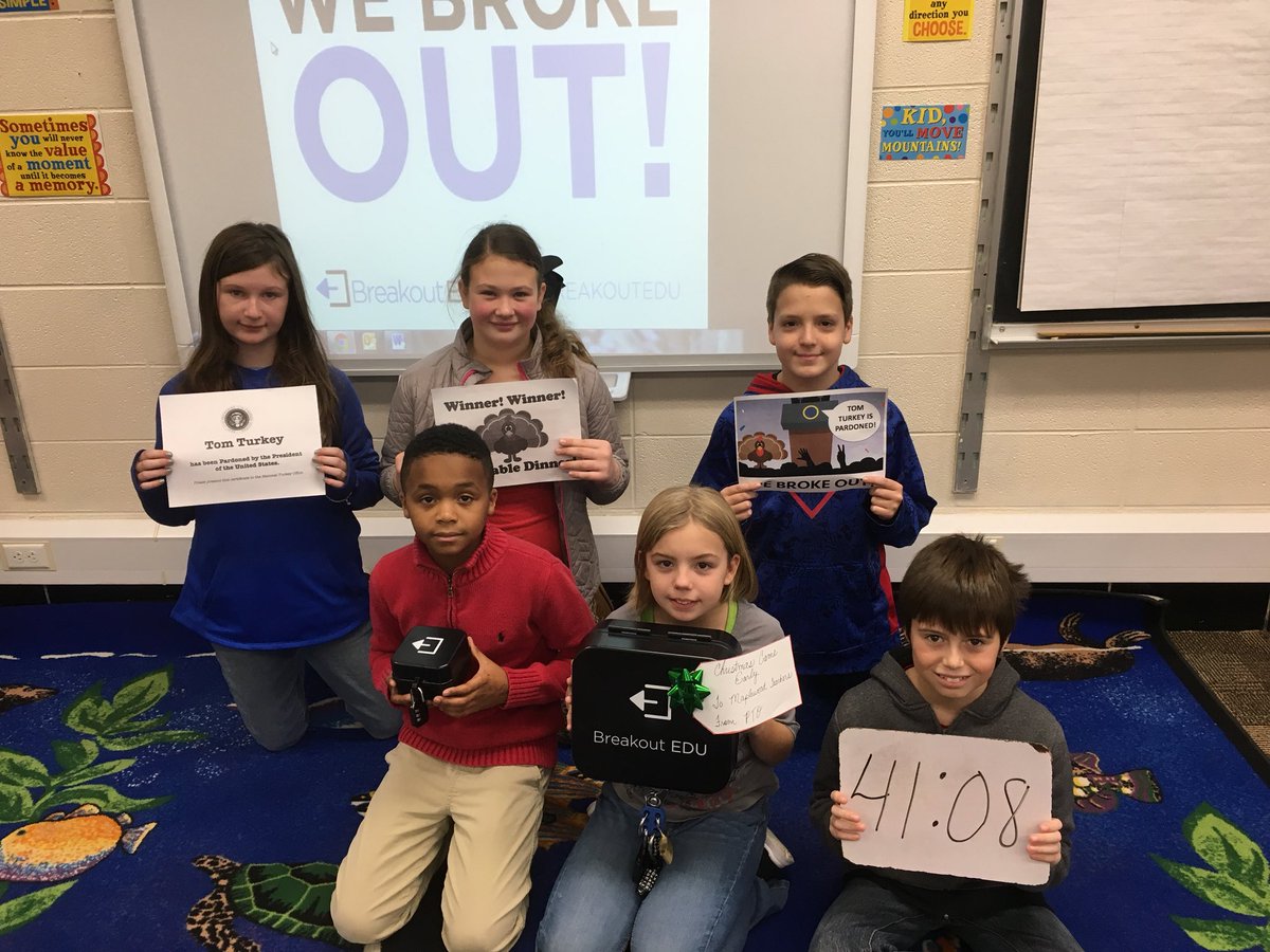 KSwininger's tweet photo. #BreakoutEdu was a success! #maplewoodtopdogs #FCSCSpartanPride @McCann_Matters They all made it in under 45 minutes! https://t.co/tv5rKe7DfZ