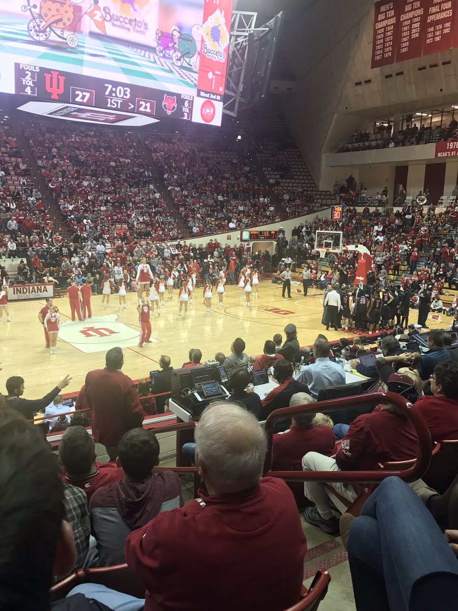 870coach's tweet photo. College basketball! Go stAte! #Wolvesup #astateredwolves https://t.co/Q41p1sINfQ