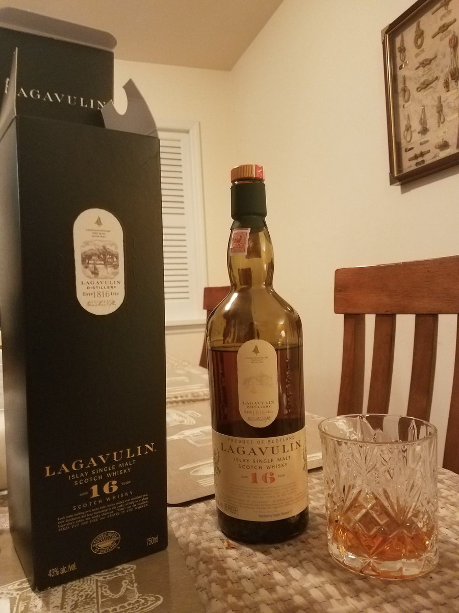 ToddKwitchoff's tweet photo. The Lagavulin has been opened. May Blacksgiving commence. #LetsBlackOut #WhatsDeadMayNeverDie https://t.co/lXSmXCJzuL