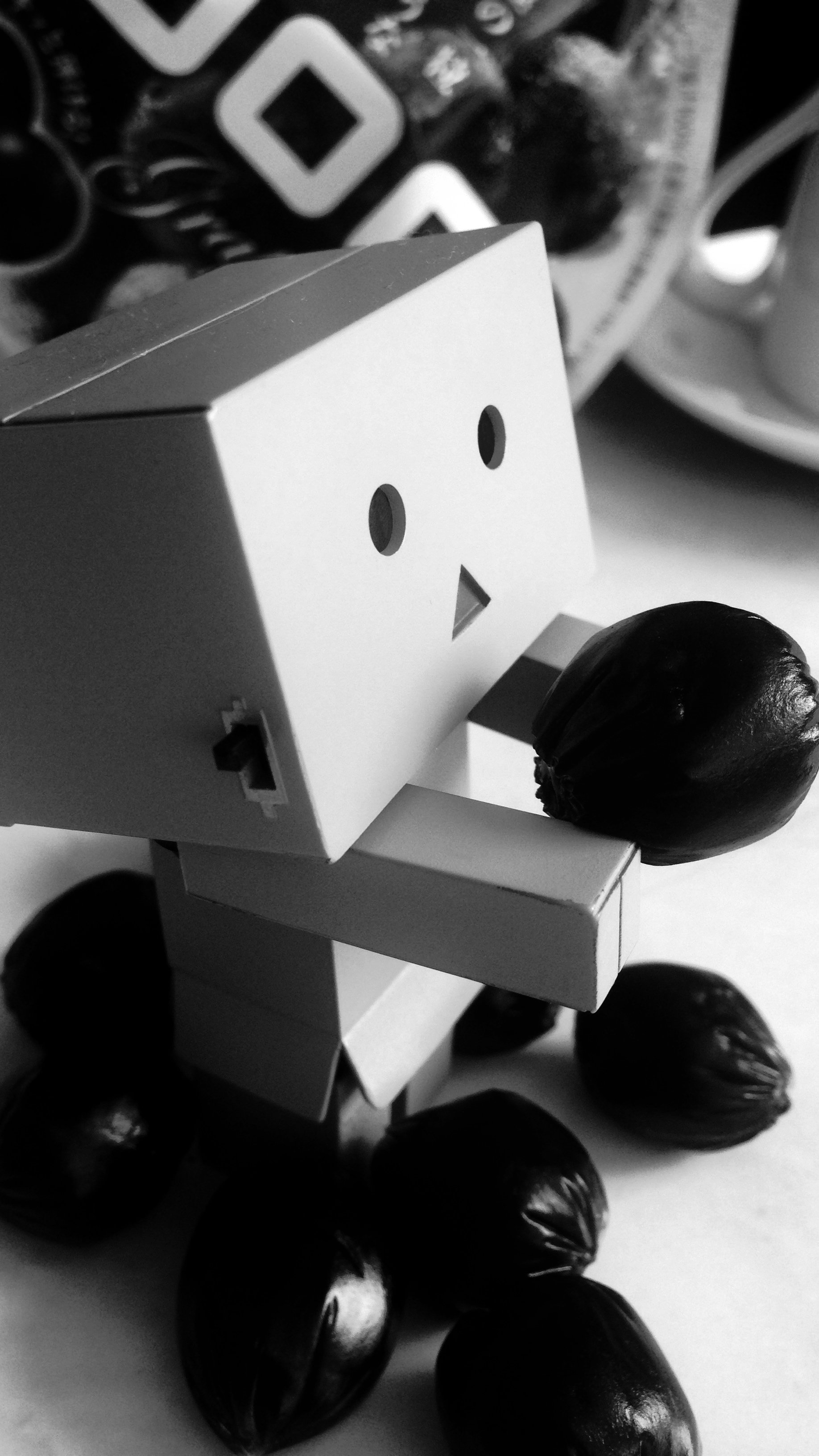 夜風当夜 ダンボー Danboard Monochrome Blackandwhitephotography モノクロ 海洋堂 Kaiyodo Hobby おもちゃ Wallpaper 携帯壁紙 コロロ ダンボーをフェルメールっぽく撮ってみた T Co Ya3bltkek1 Twitter