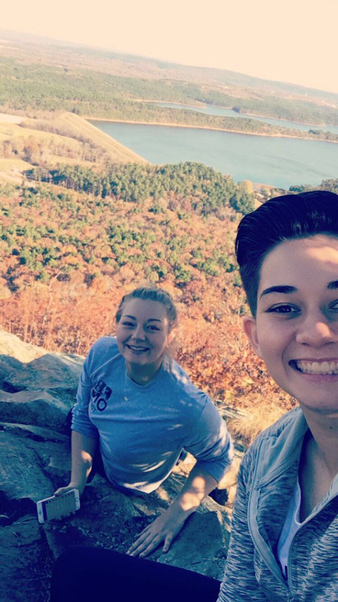 Christy_Ann10's tweet photo. Arkansas was freakin amazing and I can not wait to go back!❤️#MovingThere #PinnacleMountain https://t.co/Aarf3j4H3d