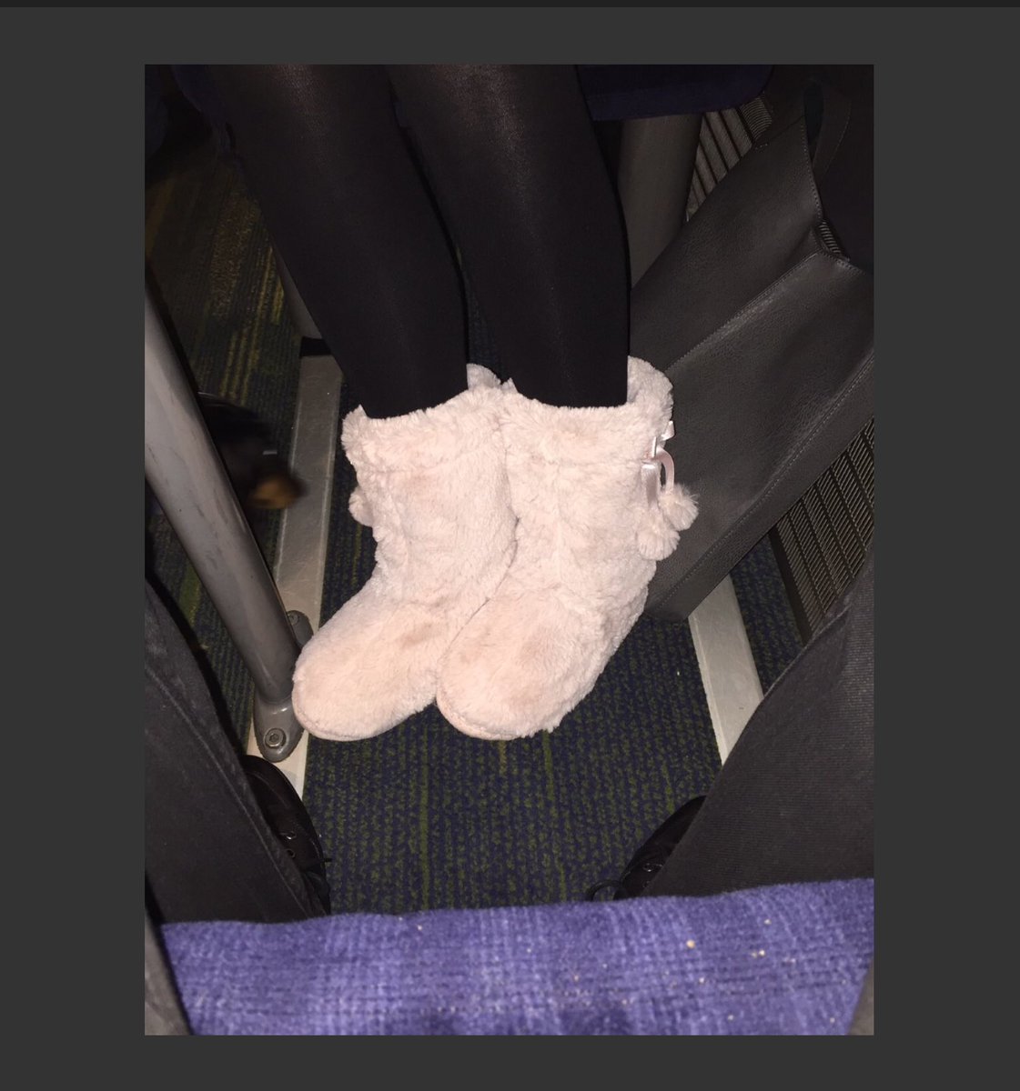 DBKitchens's tweet photo. On @VirginTrains on the way back to #Manchester with our award after a great day @designerKBaward
#emergencypurchase #kitchendesign #winningluxurykitchen #interiordesign #spatialdesign #ceramickitchen @DesignerKBMag https://t.co/YDielAhwWm