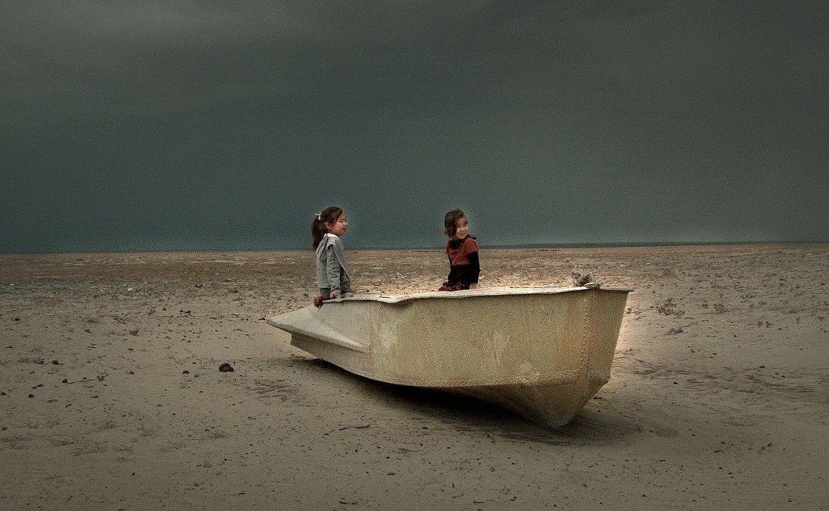 IDFAindustry's tweet photo. Zhalanash – Empty Shore (Poland) by Marcin Sauter won the IDFA Award for Best Short Documentary (€ 5.000). #idfa2017 https://t.co/Lsg9wnjvpb