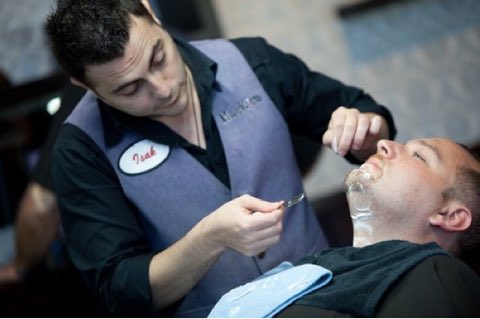 Isak_Mirzak's tweet photo. @garyvee @garyvee I want to treat you and @TeamGaryVee to FREE HAIRCUTS @VaynerMedia in NYC as a Thank you for everything you do for us and inspire me to push harder. Please DM me and let me know when. Thank you and happy holidays. #fanvee #AskGaryVee #askgaryveeshow #giveback #thankyou https://t.co/tSEYZYuxTc