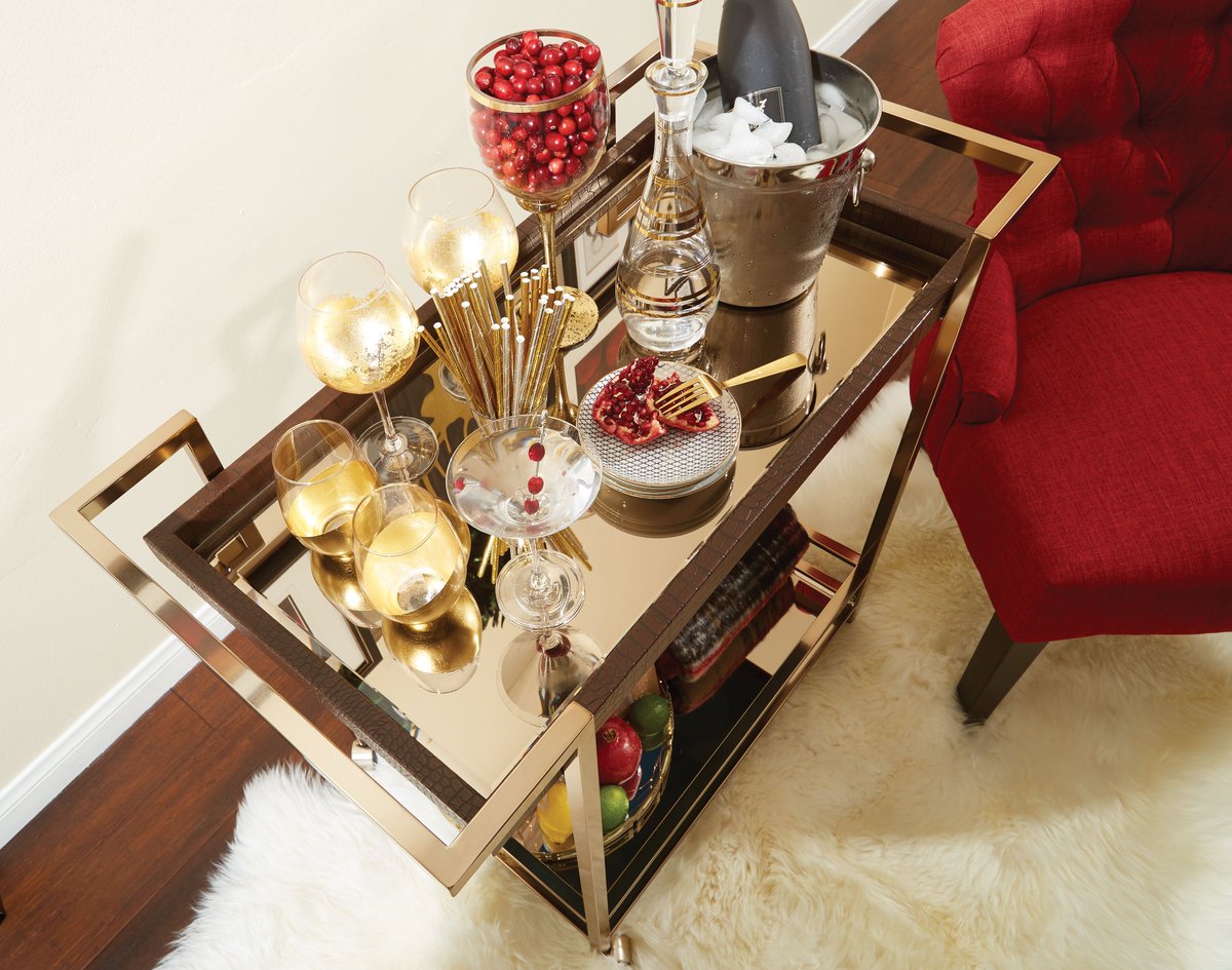 OSP_Designs's tweet photo. As #Thanksgiving approaches, revisit our #blog post on creating a stress-free holiday! #homedecor
https://t.co/wRkSlyFdMI https://t.co/dFYEtWBaOR