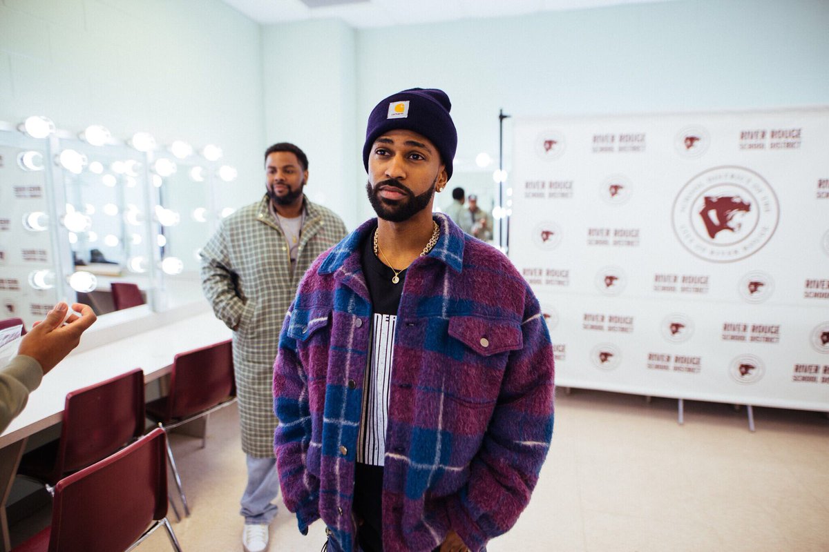 BigSean's tweet image. Half the time people be talking to me I just be daydreaming man... n sleepy 🤷🏾‍♂️