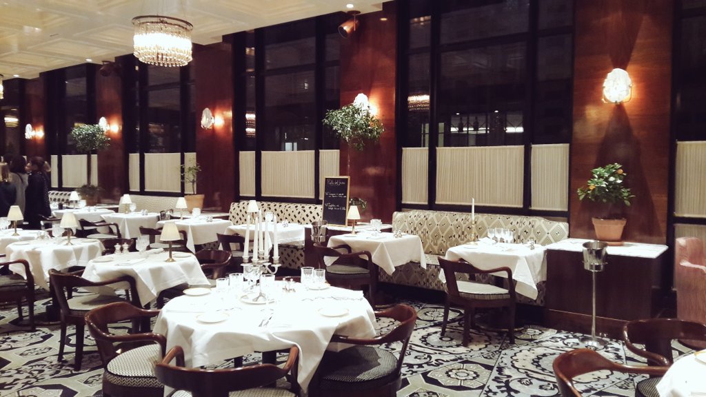 idealmeetings's tweet photo. Visite du très beau - Noto #paris #restaurant #italianfood #instafood #food @sallepleyel #noto #teamime #eductour #bonneadresse #bonplan #teambouboule https://t.co/07LPCWUTf4