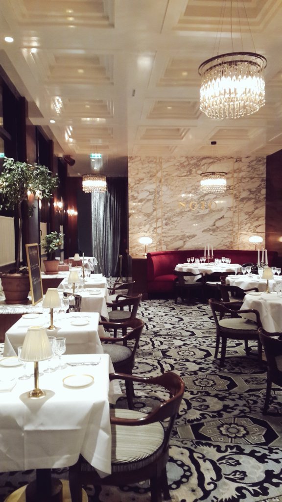 idealmeetings's tweet photo. Visite du très beau - Noto #paris #restaurant #italianfood #instafood #food @sallepleyel #noto #teamime #eductour #bonneadresse #bonplan #teambouboule https://t.co/07LPCWUTf4
