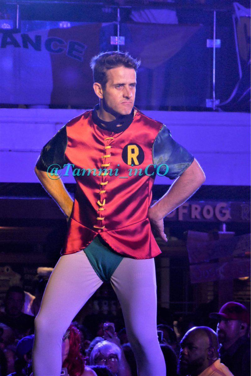JoeysPackage's tweet photo. #MACATTACK #BoyWonder #ThugMode #Badass - T https://t.co/QgHqIbcSSl