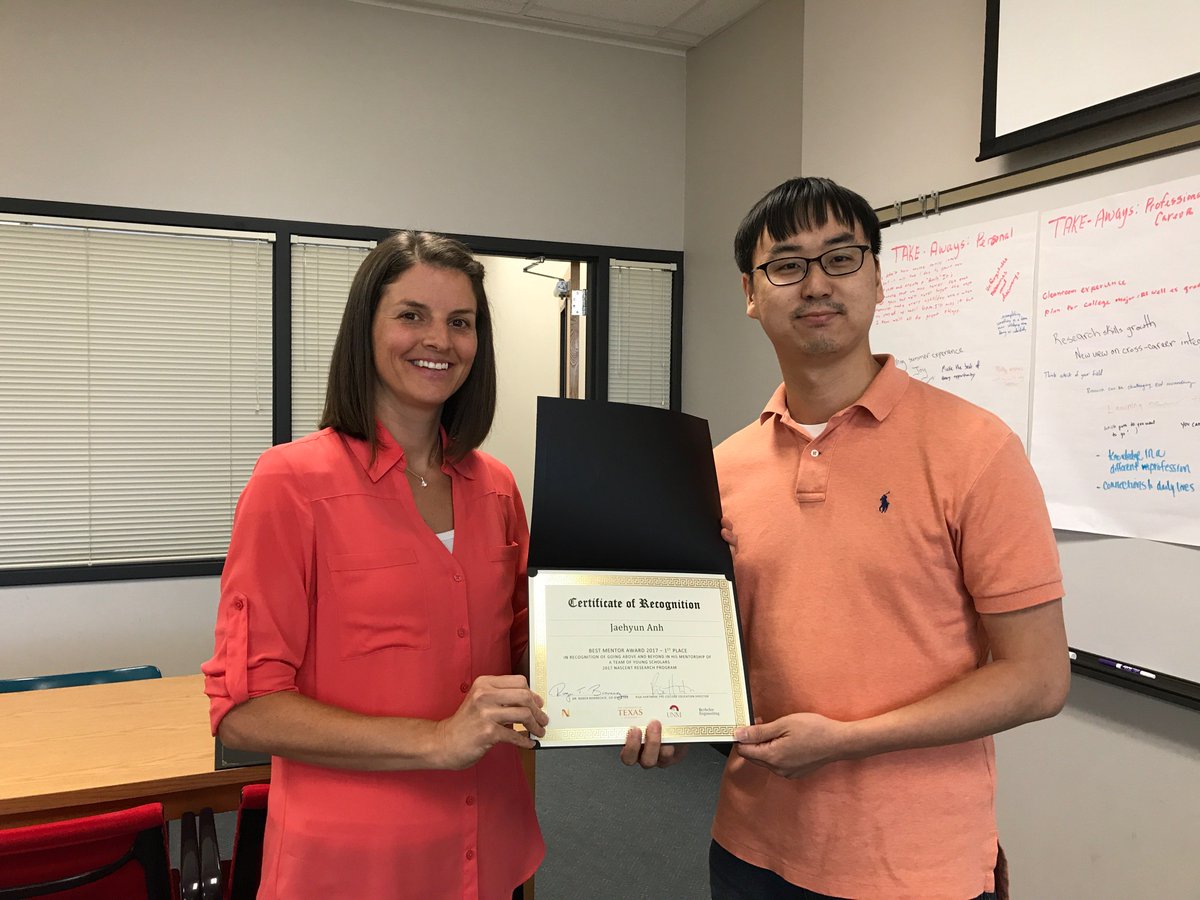 NASCENT's summer research program wouldn't be possible without the commitment of the grad student mentors! Congrats to the 2017 Best Mentor Awardees: JaeHyun Ahn, Juan faria, Andrew Cochrane, Nate Sheehan and Amritesh Rai! Nate and Amritesh also won the 2016 Best Mentor Awards!