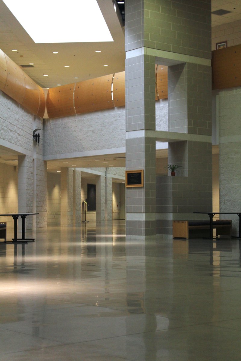 CMUMusicSchool's tweet photo. Our home is empty, so hopefully yours is full of great times and happy memories. Happy Thanksgiving from your friends at the CMU School of Music! https://t.co/KoH2nJpU0J