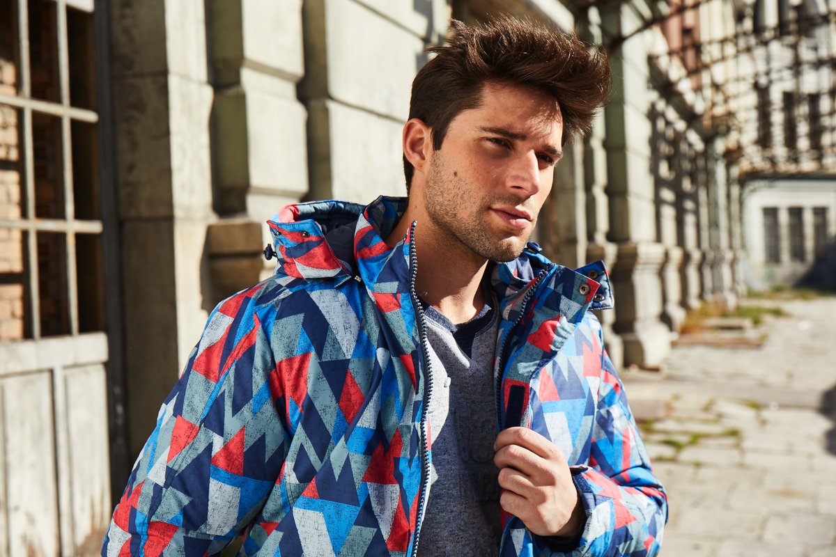 Este año está costando que llegue el frío, pero llegará 💨☔❄. ¡No dejes que te coja desprevenido!