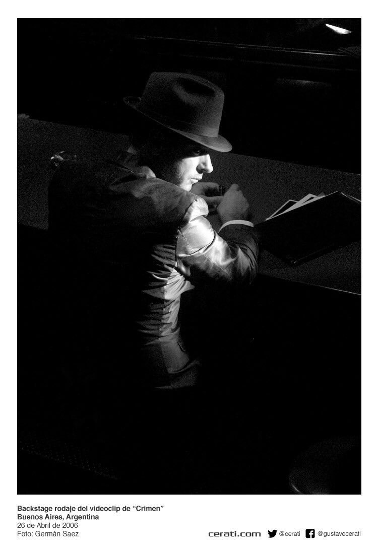 SodaCeratiSomos's tweet photo. Backstage rodaje del videoclip de “Crimen” 

Buenos Aires, Argentina 🇦🇷 
26 de abril del 2006

Foto de: Germán Sáez. https://t.co/fGHosmKGSt