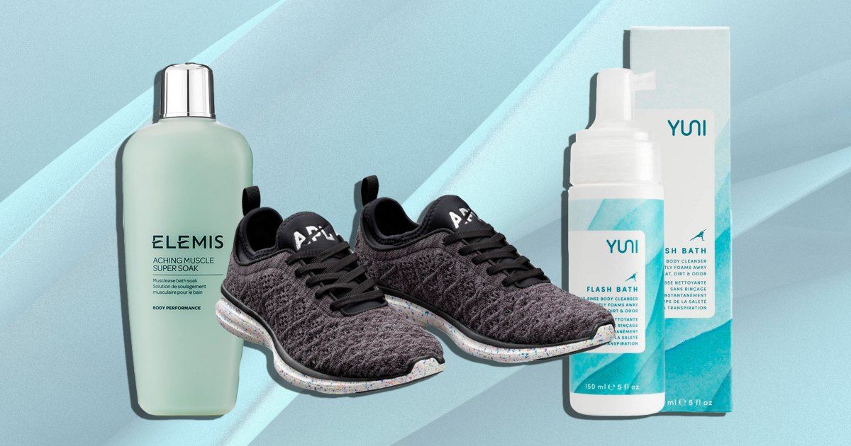 SteptemberCA's tweet photo. Holiday Gift Guide 2017: Presents for the #Fitness Fanatic https://t.co/5QYRkN1cTy #gymlife #fitbuff #health #wellness https://t.co/FR6mDmhLTw
