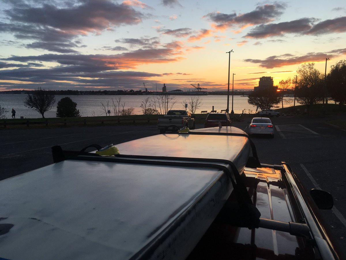 About to travel by #SUP this #TravelWednesday. (Traffic looks minimal)! #nofilter <a href="/MarylandSUP/">Maryland Sup</a> #HappyThanksgiving!