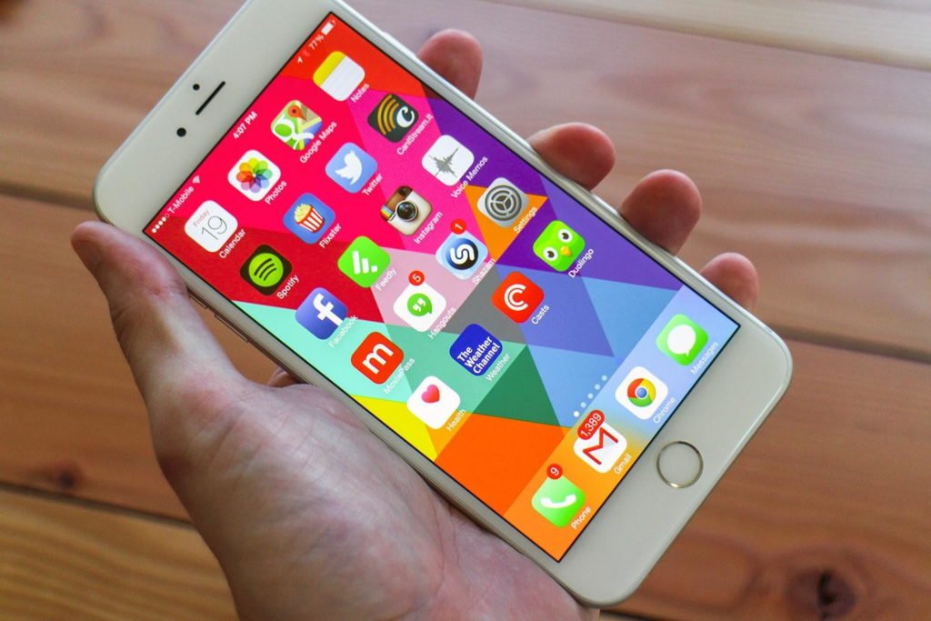 Beiphone's tweet photo. iPhone 6S: lo smartphone più utilizzato al mondo! https://t.co/14D5Nix2cx https://t.co/kJxZJyiJX1