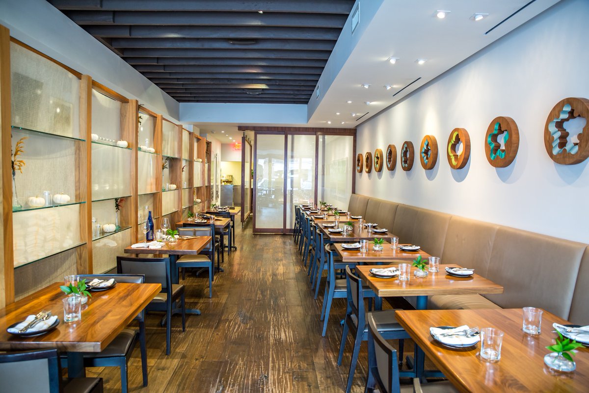 We're grateful for all of you! Thanks for gracing our tables throughout the year and letting us add a little extra flavor to your day. Happy Thanksgiving!
#elmrestaurant #GivingThanks #gratefulforyou #holidayhappiness