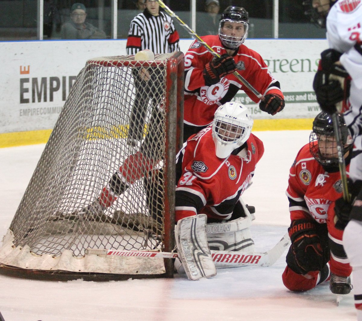 DarrylSmart1's tweet photo. JUNIOR HOCKEY: @99ershockey acquisition of Woroniuk causes goalie ripple effect with @CycsNation @ParisMounties @tavistockbraves https://t.co/HQ8O0CBkV1 @GOJHL @PJHLOntario @PJHL_Doherty @OHAhockey1 @intheoradio @GOJHLRumors2 https://t.co/5jU1KtCCWI