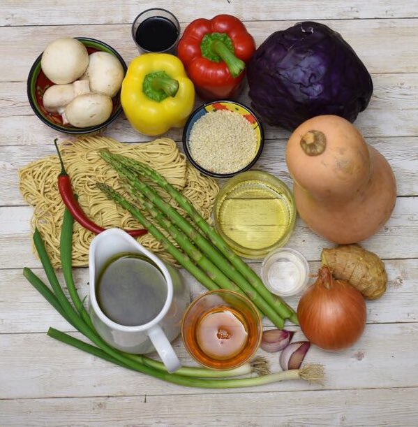 CornwRecipeBox's tweet photo. Veggie options with buckets of flavour, packed with local veg... #cookcornish https://t.co/ad8Wf6CWYI