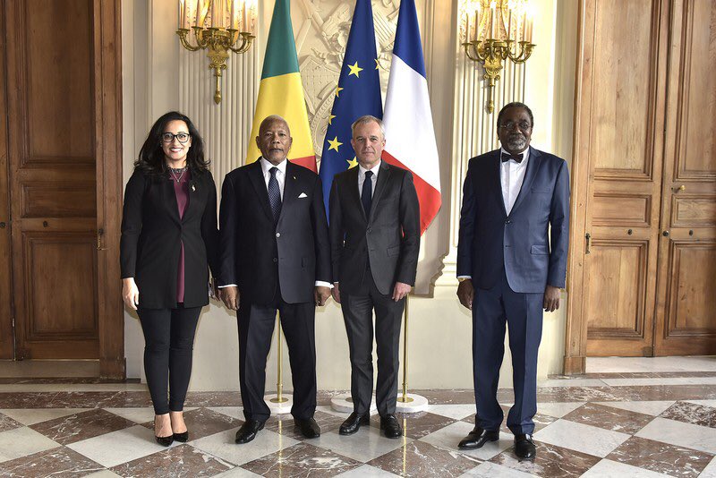 SBerrebi's tweet photo. @FdeRugy @LaMatinaleLCI @audrey_crespo @PascaledeLaTour @LCI @AssembleeNat 13 Nov le bateau Esperanza de @greenpeacefr refoulé du #CongoB
Le 20 Pr Ass Nat de cette dictature infâme
Kleptocratie déforestatrice réputée corruptrice est reçue Palais Bourbon avec Députée #Lakrafi
Quel intérêt ?
@EmmanuelMacron
@N_Hulot
@30ansSassoufit https://t.co/XUqEKsP4BT