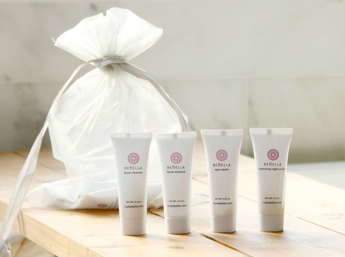 BeBeAndBella's tweet photo. "I'm a big believer in that if you focus on good skin care, you really won't need a lot of makeup." - Demi Moore

#bebebella #probiotics #organicskincare  #hyloronicacid #crueltyfree #beauty #skincare #crueltyfreecosmetics #naturalskincare #skingoals #healthyskin #luxurybeauty https://t.co/APXQNW5Iqf