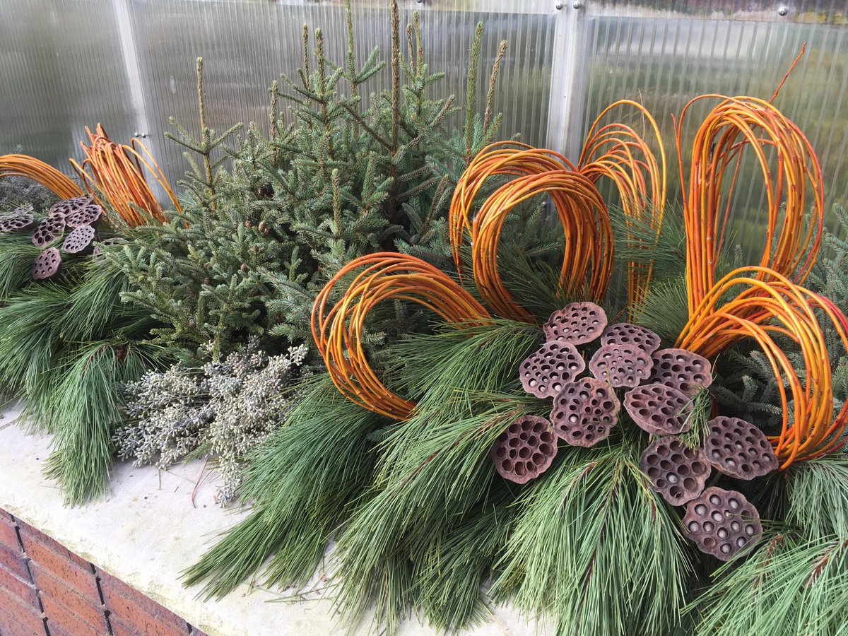 PhillipsGarden's tweet photo. Happy Thanksgiving from the Phillips crew! We're so grateful for our clients and for all of the beautiful yards and gardens we have the privilege of cultivating. Safe travels, everyone! https://t.co/jFqNT33lIO