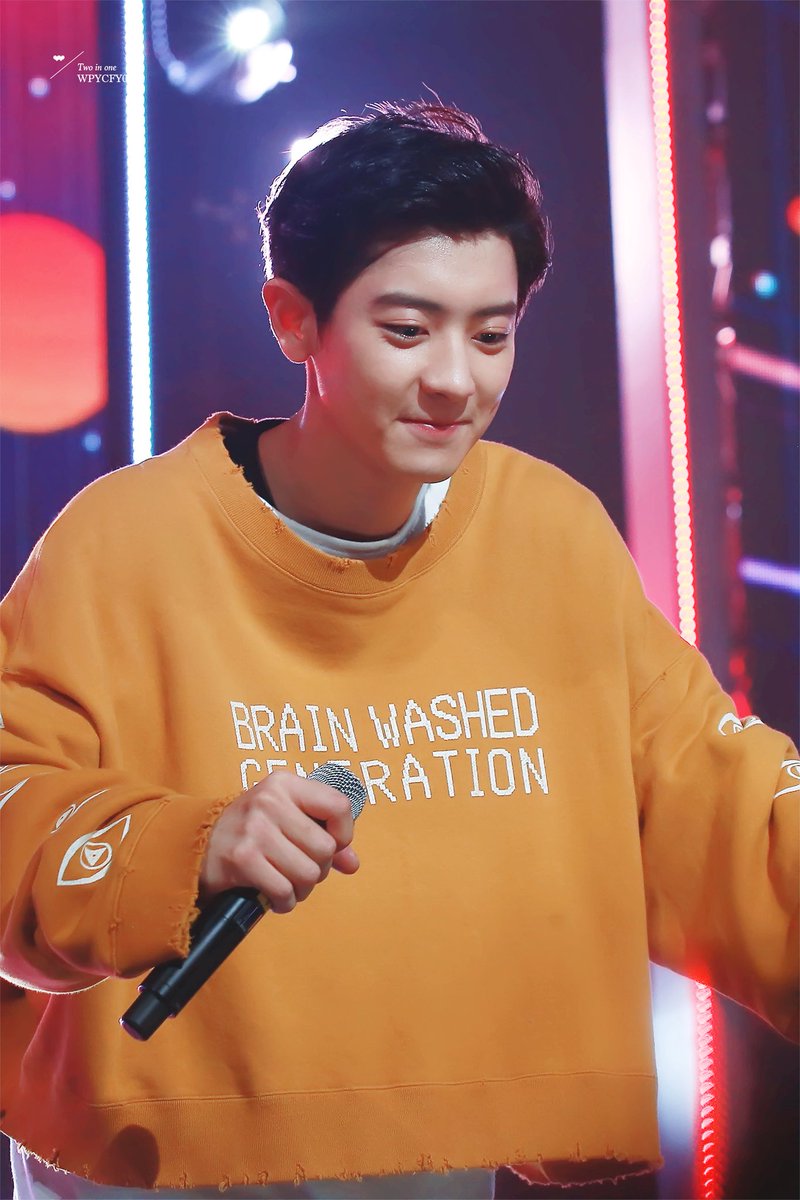 y16684's tweet photo. uri oppa,,,,,,#LoveChanyeolFromINA #엑소 #WeAreOne #EXO #EXOL_Push_To_1MGap #exol #EXOLINA_LetsVote https://t.co/yYrJ7ZvZQZ