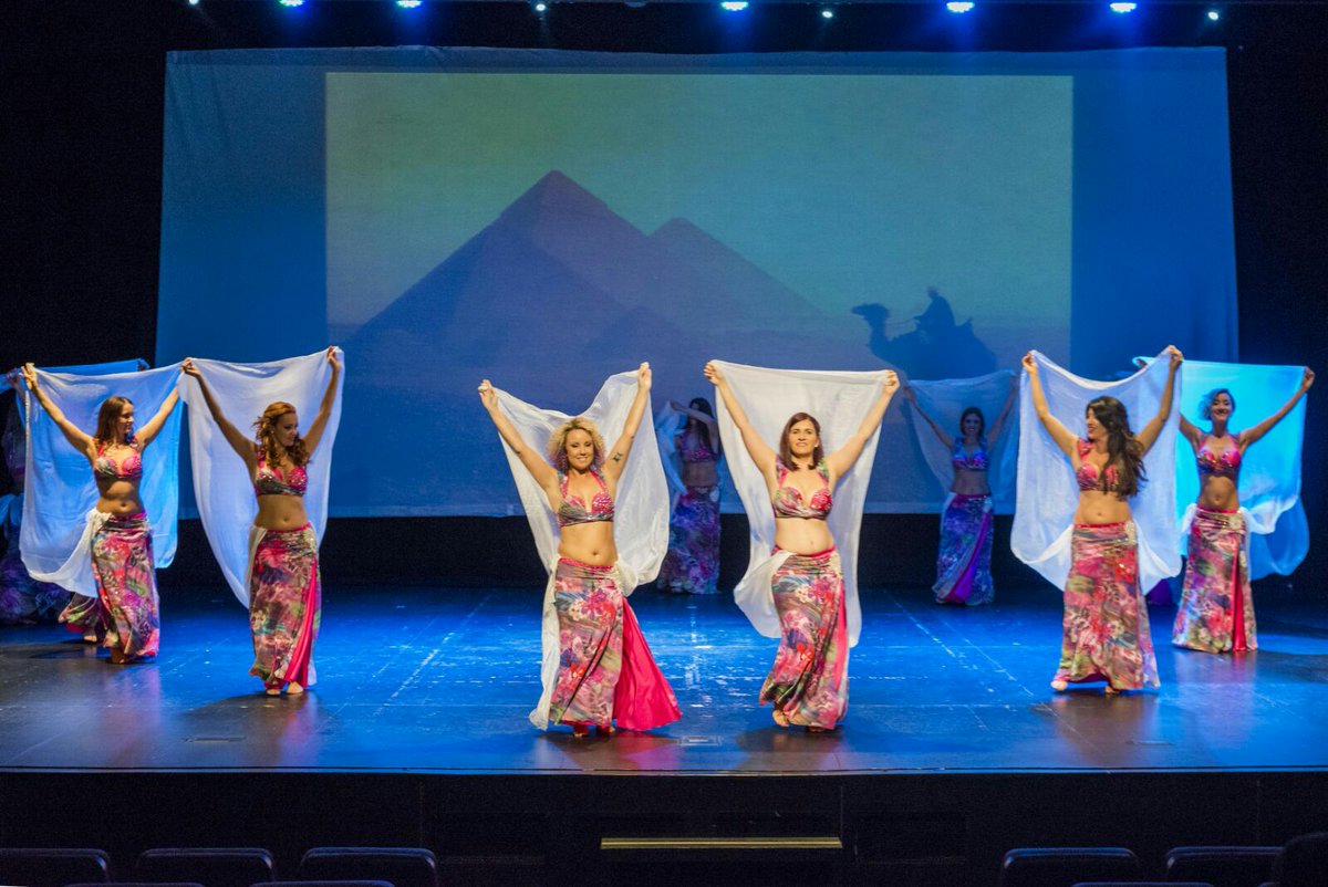 bellylusion's tweet photo. Nuestro explorador comenzó su "Travesía" viajando a Egipto...😉🌎 #bellylusion #travesia #auditorioinfantaleonor #danzaarabe #danzadelvientre #danzaoriental #espectaculostenerife #eventostenerife #viajaconnosotrasporelmundo https://t.co/MD1tRYnert