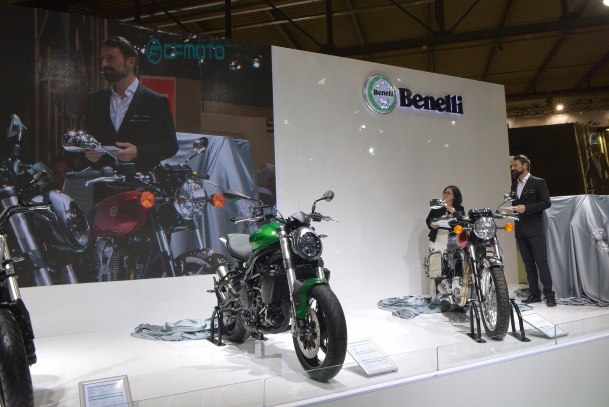 UnikEventi's tweet photo. Our charming presenter has been driven to @FieraMilanoSpa hosting @BenelliMoto_ press conference at #EICMA2017 which introduce the new models. Plus some shots from the next day #Benelli &amp; @KeewayGlobal Dealer Conference #motorcycles #eicma #unikentertains https://t.co/YnXBeN55s9
