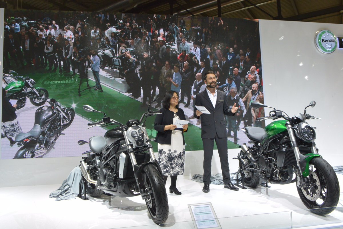 UnikEventi's tweet photo. Our charming presenter has been driven to @FieraMilanoSpa hosting @BenelliMoto_ press conference at #EICMA2017 which introduce the new models. Plus some shots from the next day #Benelli &amp; @KeewayGlobal Dealer Conference #motorcycles #eicma #unikentertains https://t.co/YnXBeN55s9