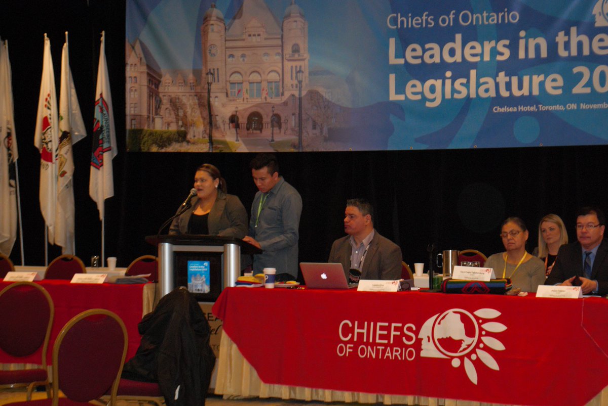 ChiefsofOntario's tweet photo. @OFNYPC_Official have been making their mark at #LiL2017 - from asking tough questions of the Premier, mtg w/ Minister's on issues that concern FN youth to presenting to the Assembly on "Reconnecting with Mother
Earth: A Debrief and Look
Ahead" - Leaders of tomorrow! #LiL2017 https://t.co/xyYv7egPdg