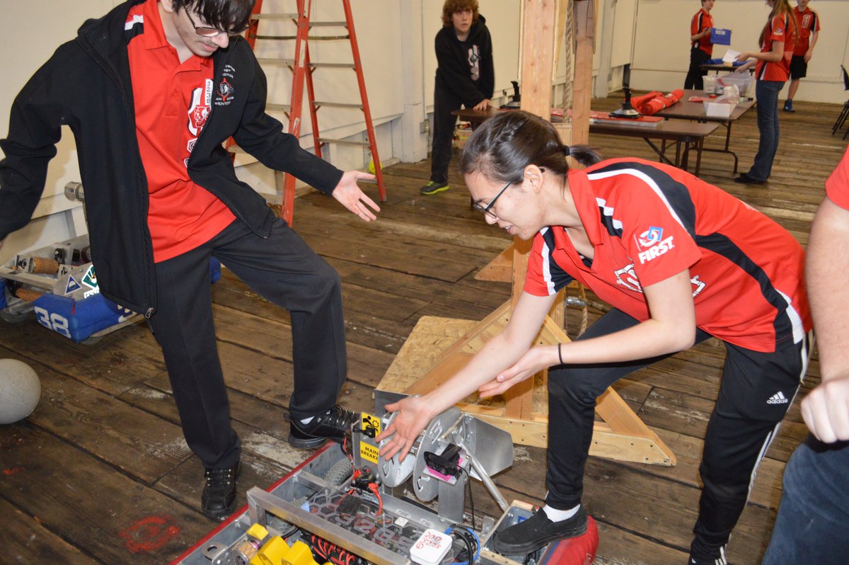 FRC Team 3238 tweet media