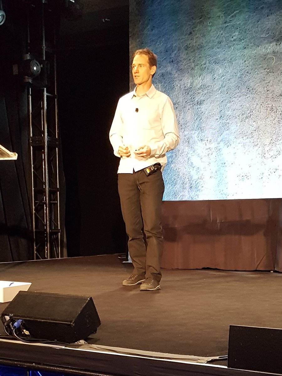 bigideaspeakers's tweet photo. Awesome talk and hair raising video @Gilwad @PCMACEC #pcmacic17 Also great #event seeing old friends and making new ones #keynotespeaker #eventMB https://t.co/g8z0wpVa0h